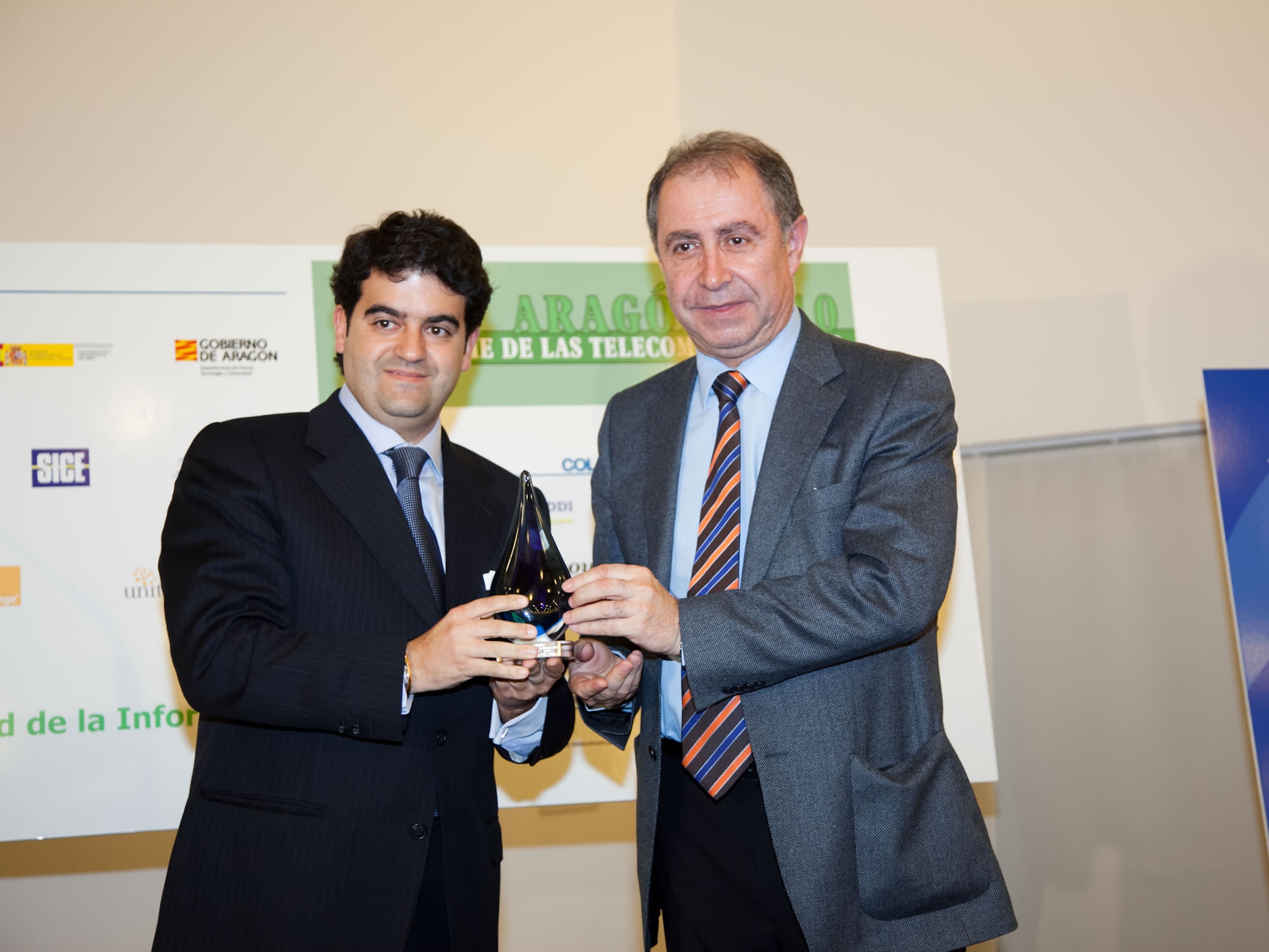 nt2010-100205_0343_jpg